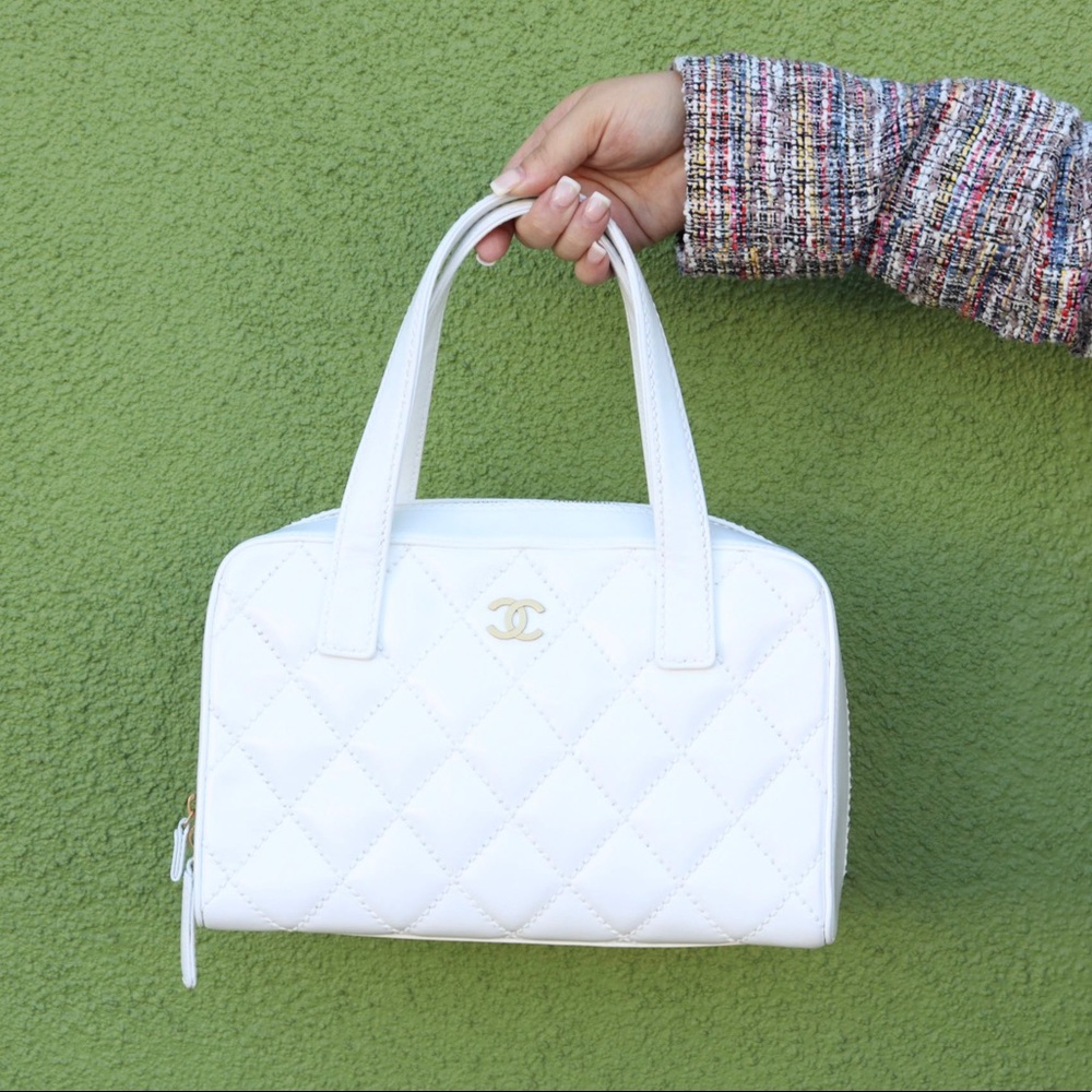 CHANEL shoulder purse AUTHENTIC